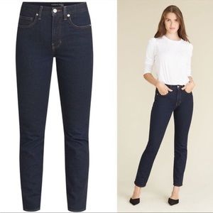 Veronica Beard Ryleigh Slim-Straight Medium-High Rise Jeans in Dark Night Sz 24